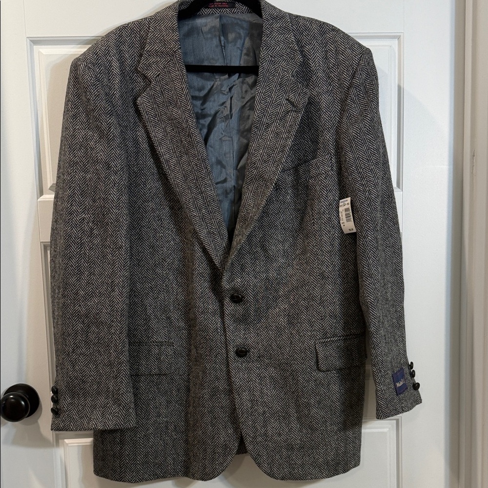 Mallard gray chateau woolherringbone tweed wool jacket or sport coat size 44 NWT